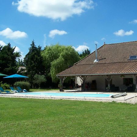 Chez Jousseaume Chambre D'Hotes Et Gites Saint-Ciers-Champagne Exterior photo